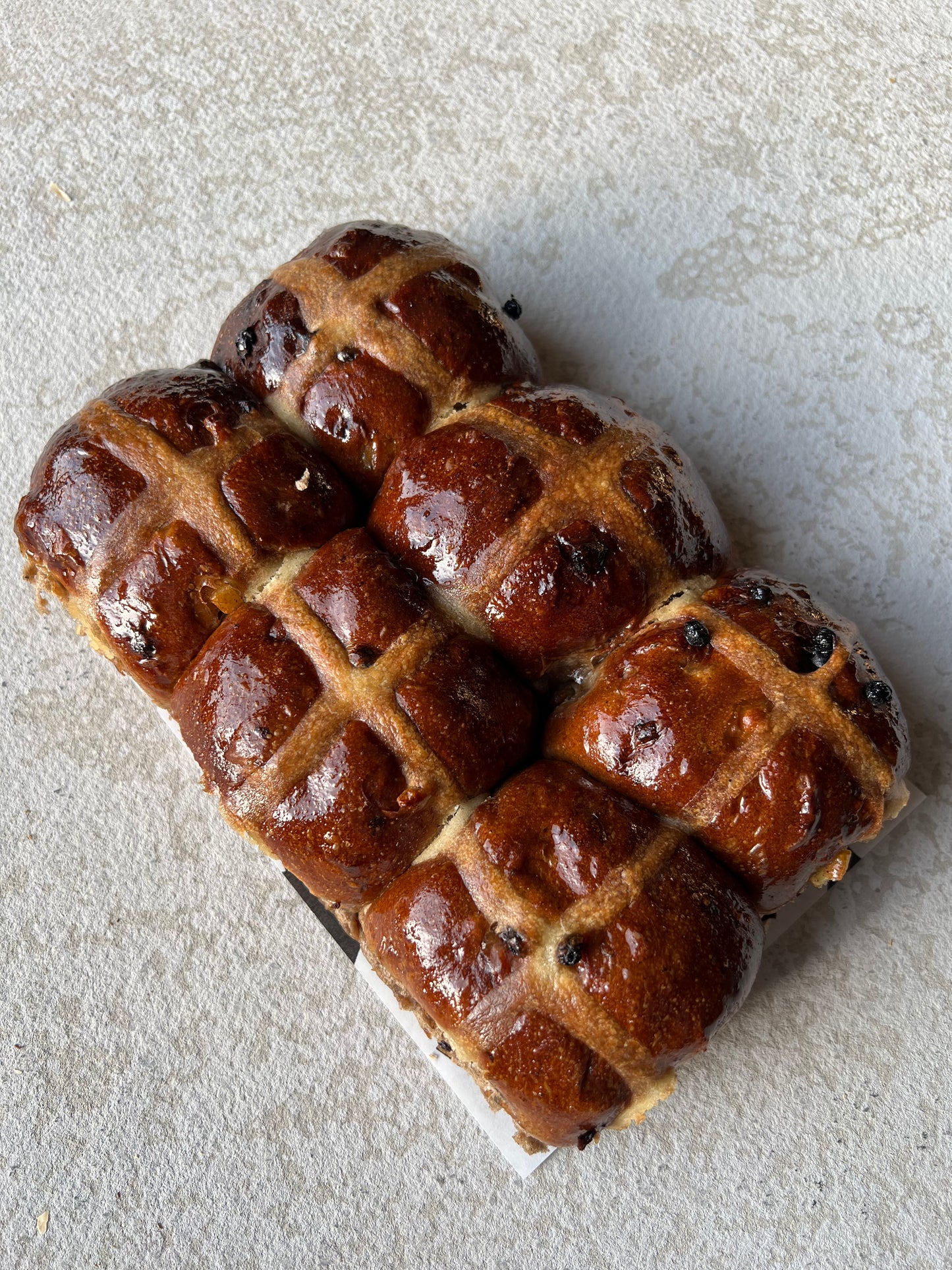 Hot Cross Bun Traditional - (6 pack)